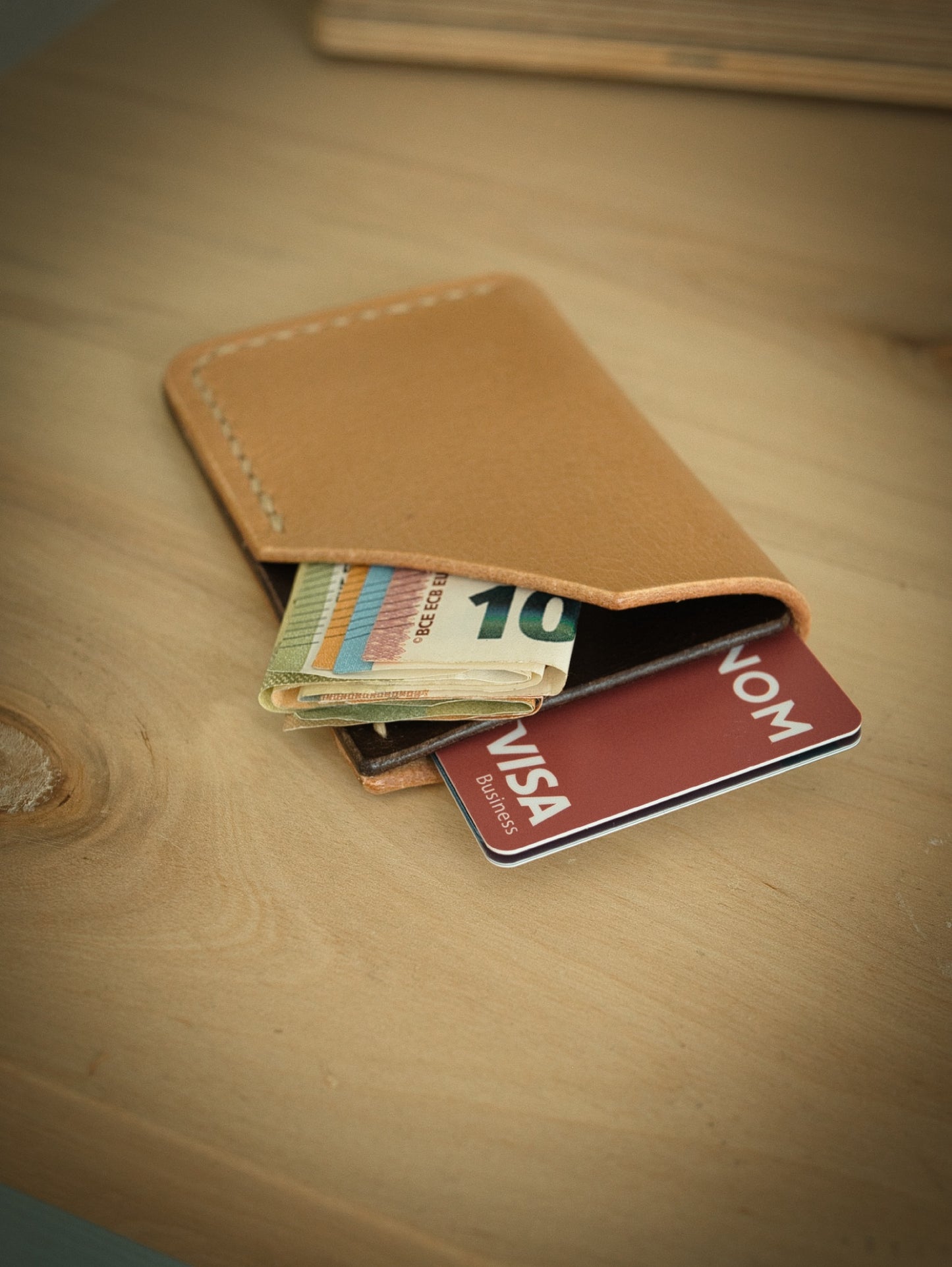 Minimalistisches Wallet aus Büffelleder | handgenähtes Portemonnaie | Kartenhalter