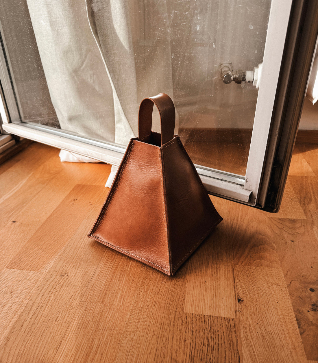 Anleitung mit Bildern – Türstopper aus Leder für Balkontür/ Terassentür