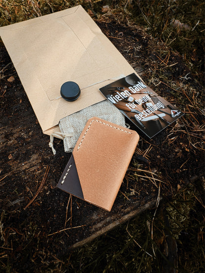 Minimalistisches Wallet aus Büffelleder | handgenähtes Portemonnaie | Kartenhalter