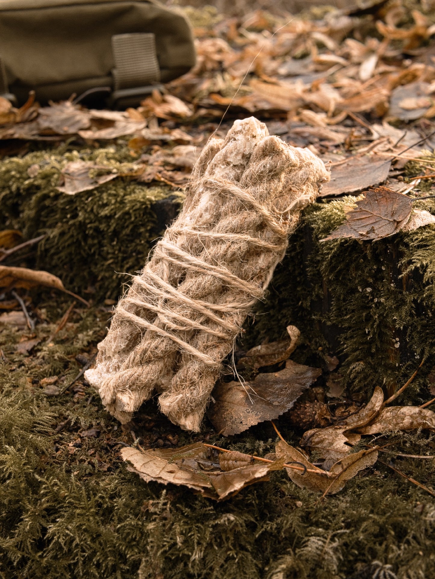 Rope Set 5er - Baumharz-Hanfseile | Feueranzünder | Harz-Paraffin-Anzünder