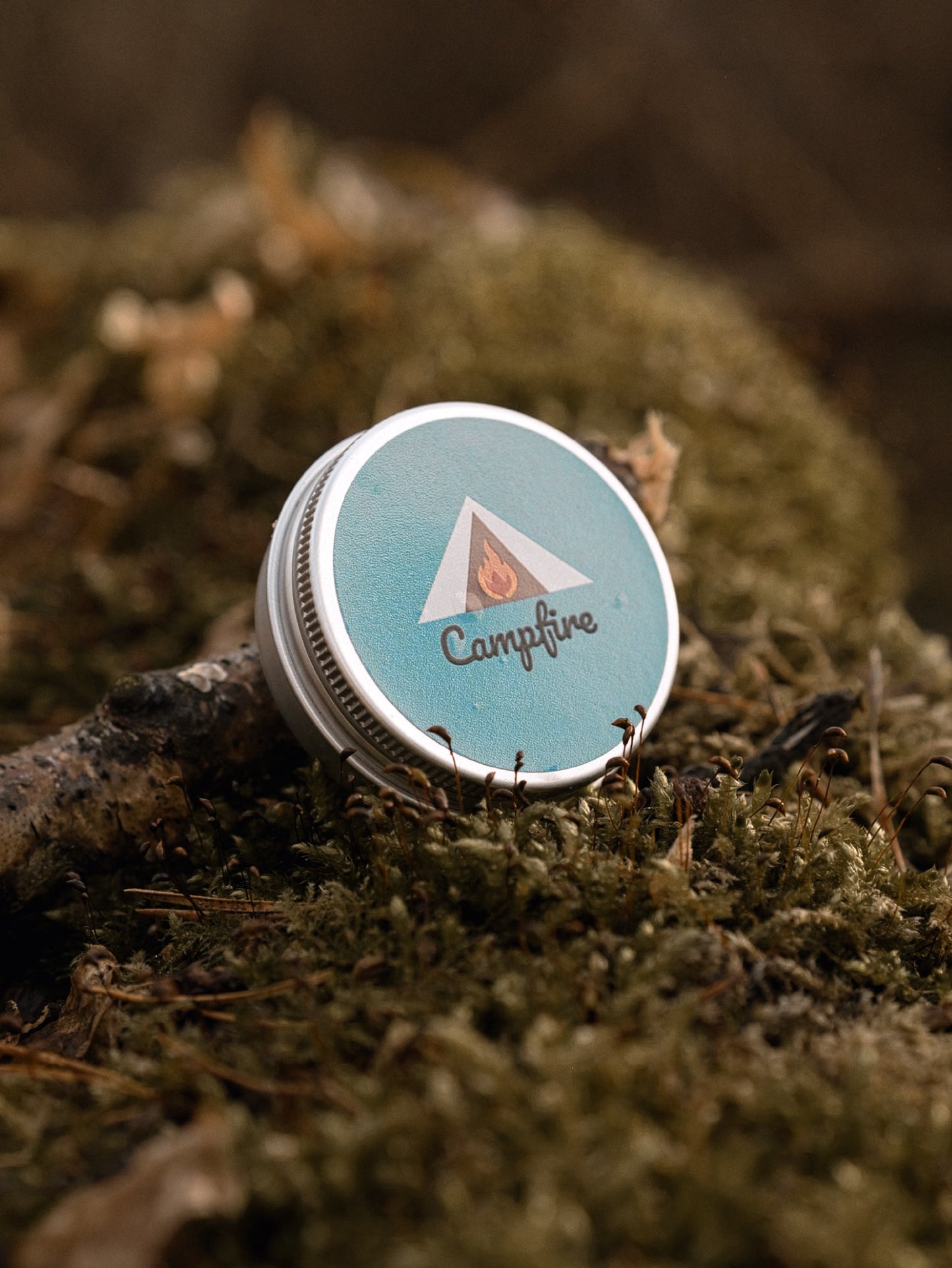 Campfire Flakes - Anzünder aus Bergkiefer, Hanf und Baumharz | Outdoor & Bushcraft Anzünder | Handgemacht