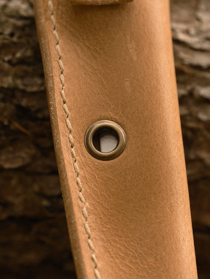 Lederscheide für Mora Garberg & Kansbol Büffelleder Rechts- oder Linksträger mit Belüftungssystem handgefertigt - naturfarbig