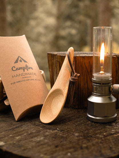 Natur Holz-Löffel im skandinavischen Stil | passend zur Kuksa | mit Büffellederband
