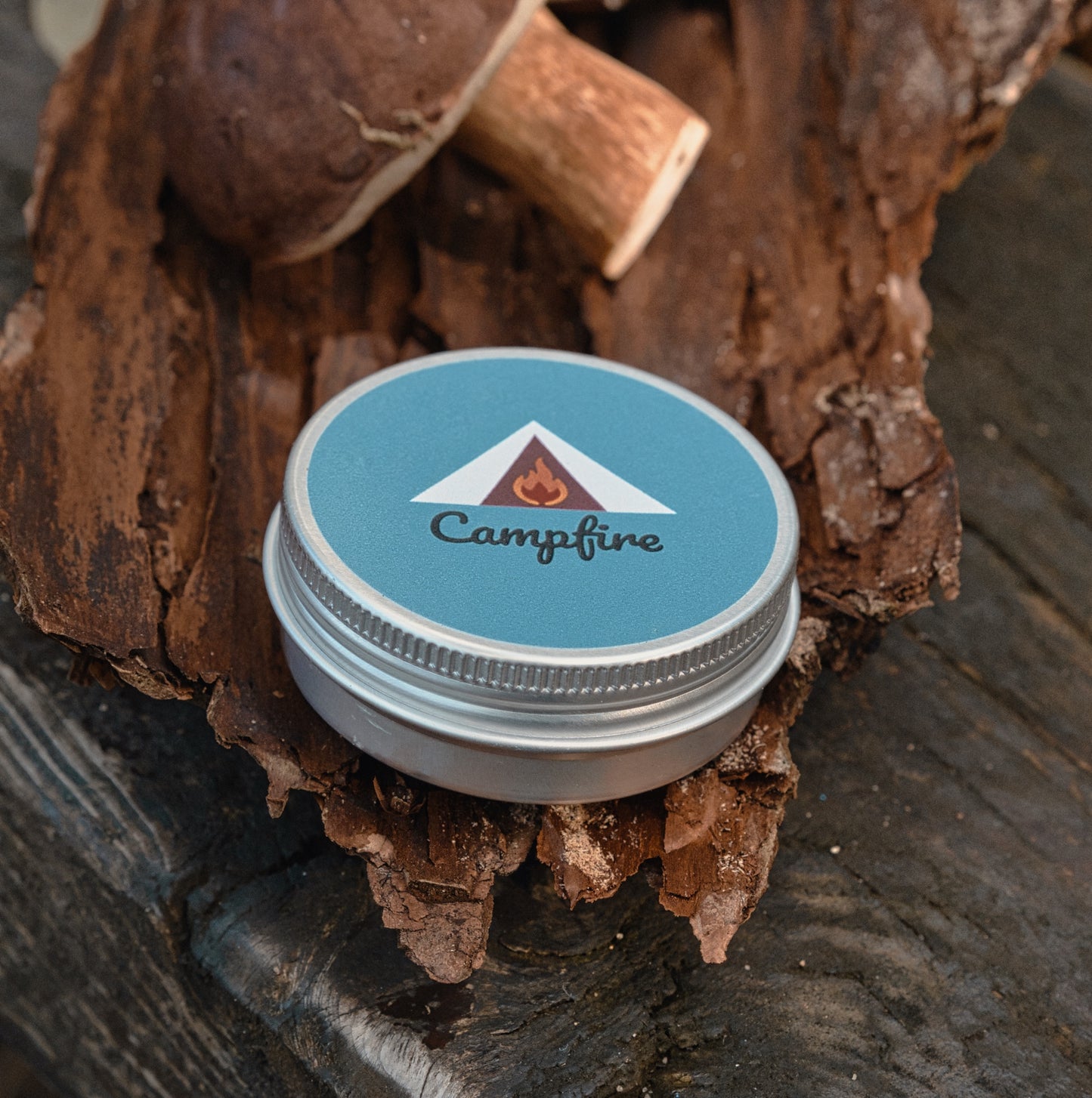 Campfire Flakes - Anzünder aus Bergkiefer, Hanf und Baumharz | Outdoor & Bushcraft Anzünder | Handgemacht