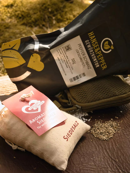 Campfire Spicetool - Salz & Pfeffer Outdoor Gewürz-Set aus Cumarouholz, Büffelleder und Edelstahl in zwei Farben